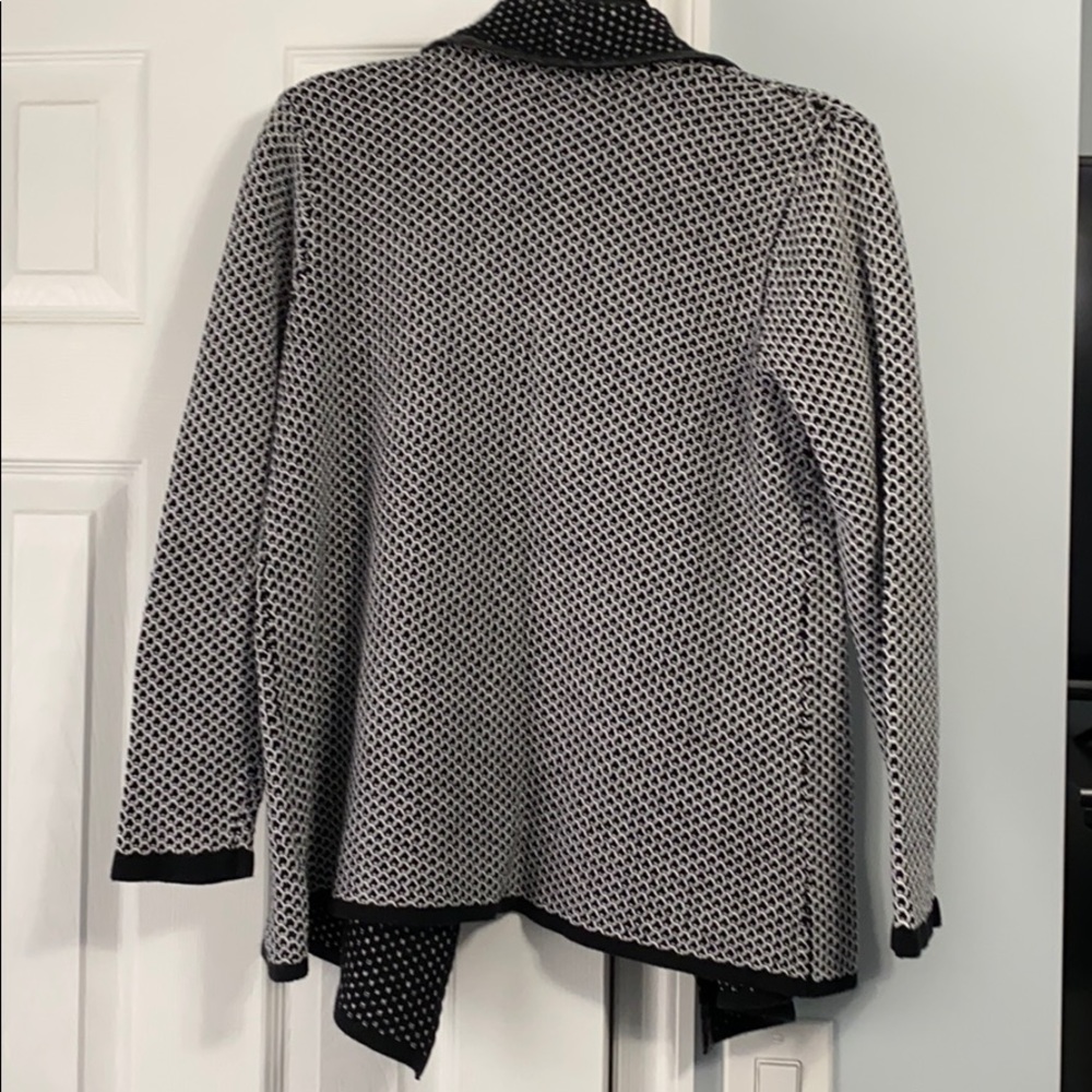JM Collection Jacket - Picture 4 of 4
